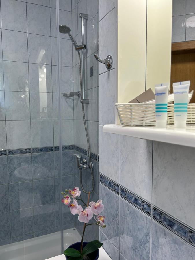 Apartment Natasa Palit Екстериор снимка