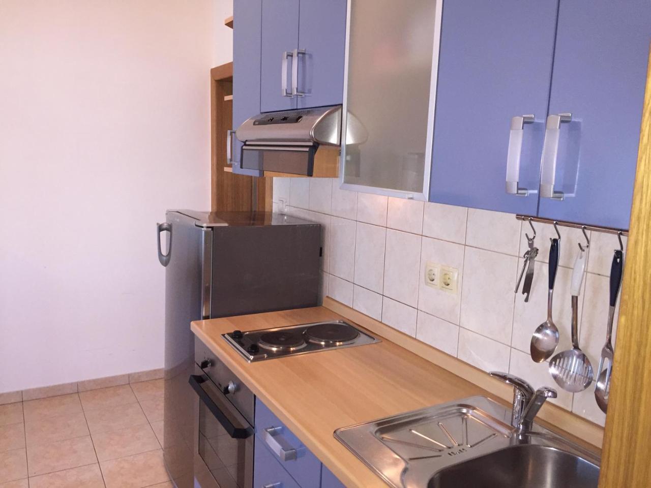 Apartment Natasa Palit Екстериор снимка