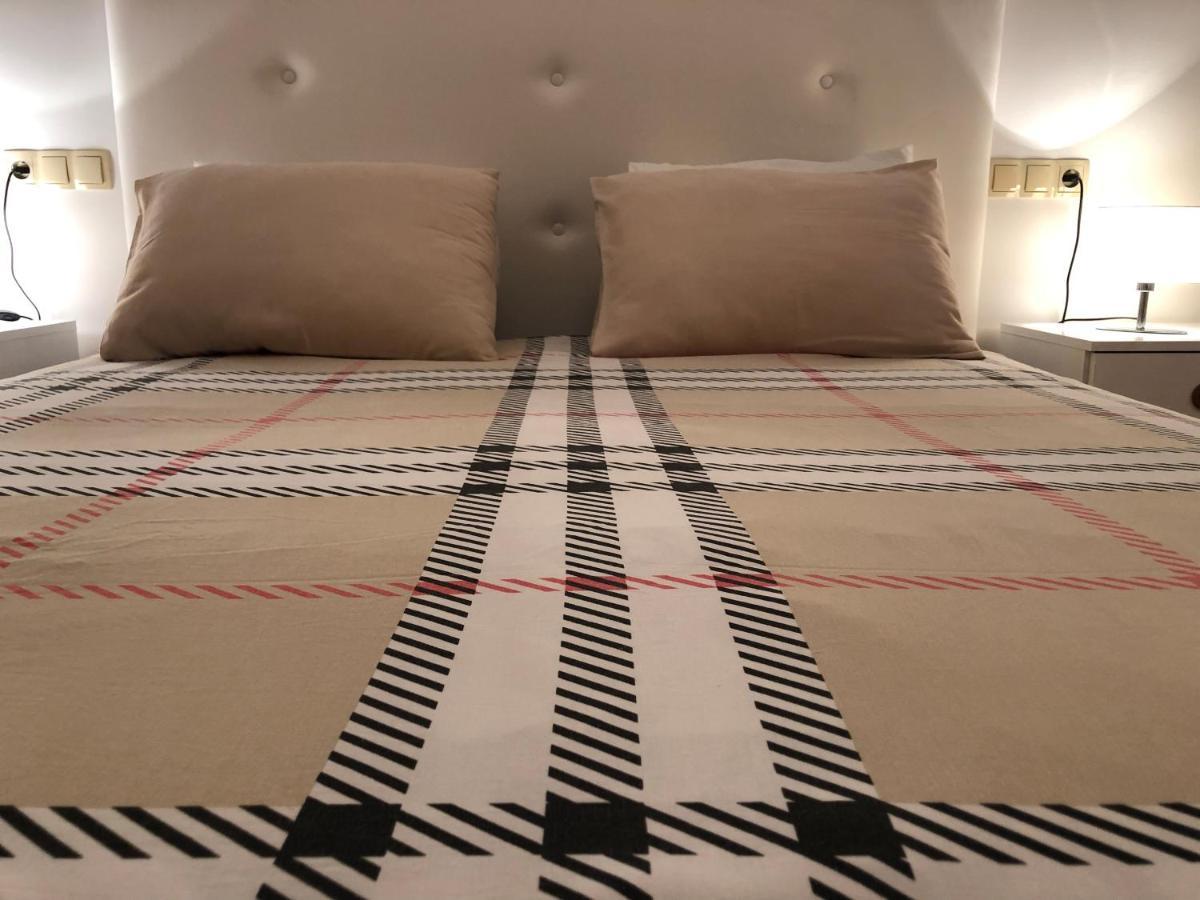 Apartment Natasa Palit Екстериор снимка